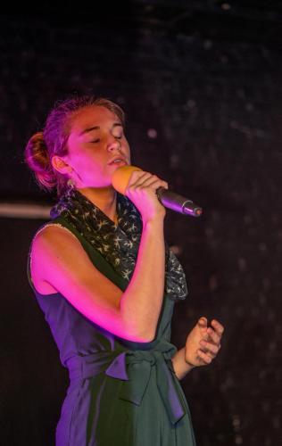 Toonmoment en karaoke avond 2019.